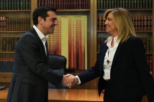 Ο Αλέξης το θέλει, η Φώφη θέλει και δεν θέλει…