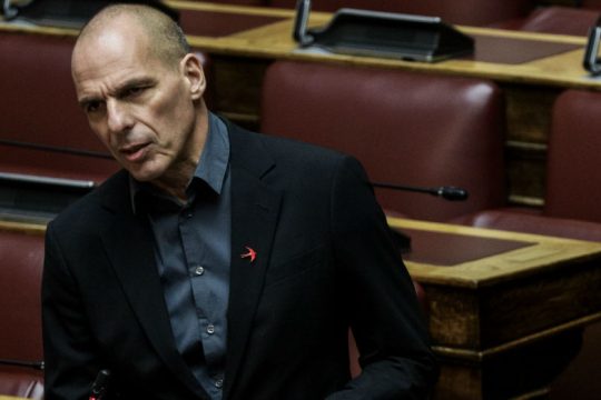 Βαρουφάκης κατά πάντων για την εκλογή ΠτΔ