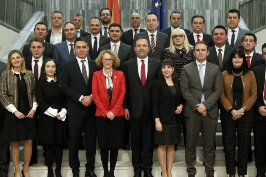 Ψήφο εμπιστοσύνης έλαβε η υπηρεσιακή κυβέρνηση στη Βόρεια Μακεδονία