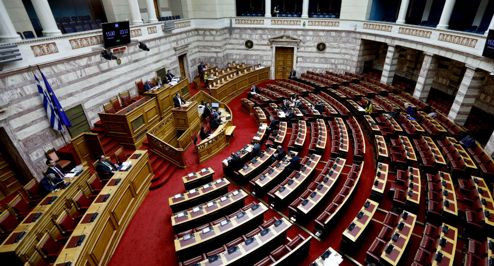 Πέρασε η μηδενική συμμετοχή στα φάρμακα για όσους έχασαν το ΕΚΑΣ