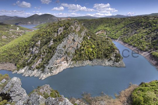 Ο Αλιάκμονας και η νεότευκτη λίμνη Ιλαρίωνα