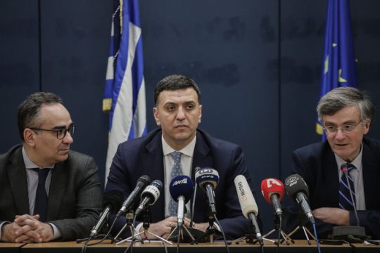 Ο ιός κατέφθασε και στην Αθήνα