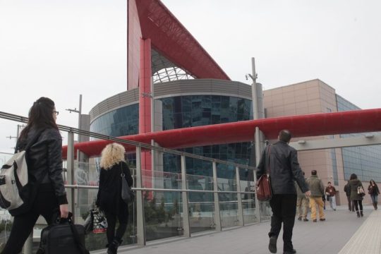 «Καθαρίζει» πολεοδομικά το Mall
