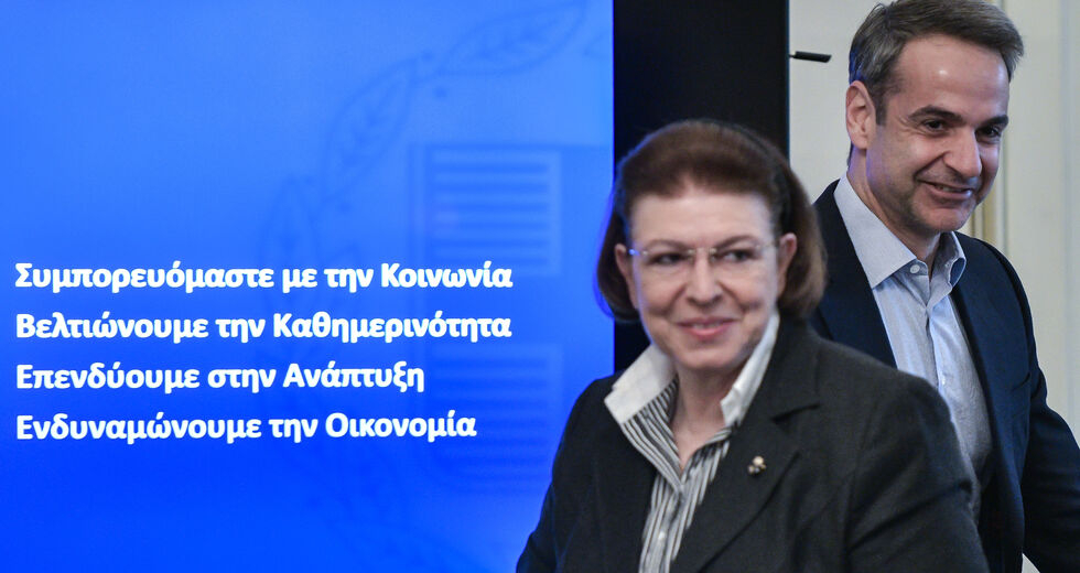 Γνωμοδότηση-φωτιά… κάθεται στο συρτάρι της κ. Μενδώνη