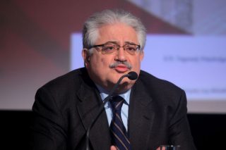 Προκαλεί για το «γκέτο» της Μανωλάδας