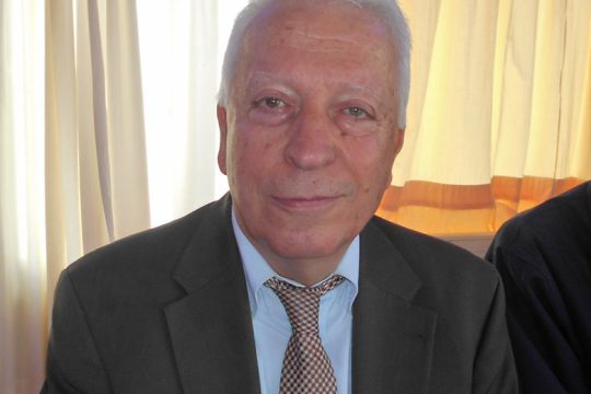 Ο Περιφερειάρχης… κωλύεται να πάει στο Μαξίμου