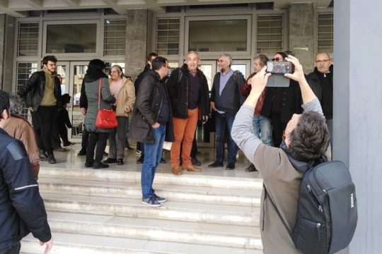 Οι πολίτες, μοναδική ασπίδα προστασίας για την α’ κατοικία