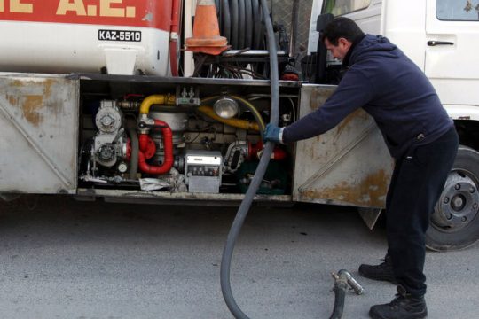 Μειώστε τώρα τους φόρους στο πετρέλαιο θέρμανσης