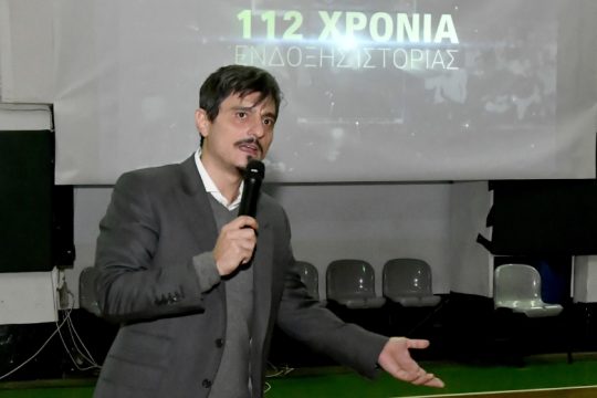 «Δεν μπορεί να κοροϊδεύει 3 εκατ. Παναθηναϊκούς ο πρωθυπουργός»! 