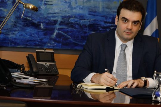 Κύριε Πιερρακάκη, να κοιτάξετε και «αλλού»…