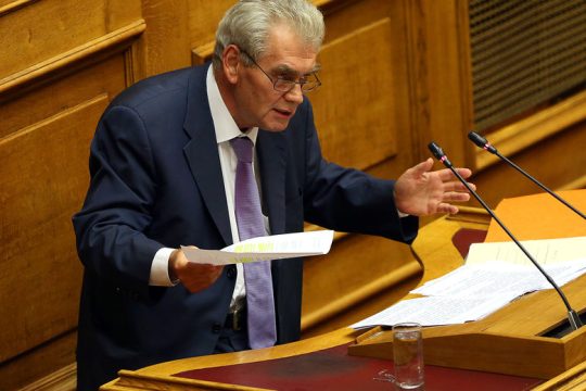 Παπαγγελόπουλος: Με αναγκάζουν να αποκαλύψω τα ρουσφέτια που μου ζητούσαν