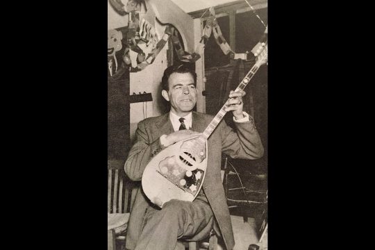 Μάγκισσα (Ντυμένη σαν αρχόντισσα)