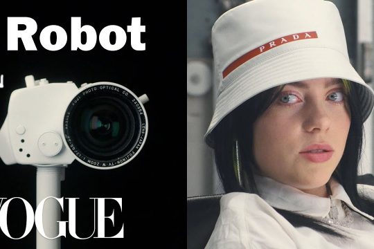 Όταν η Billie Eilish έδωσε συνέντευξη σε ένα… ρομπότ [βίντεο]