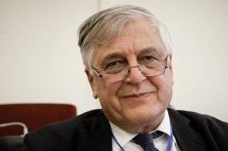 «Βόμβες», «σχέδια» και «μνήμες»