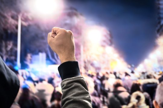 Ακτιβισμός ενάντια στον θάνατο και τον αυταρχισμό