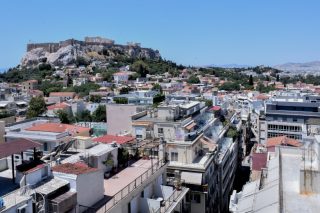 «Επισπεύδει» η Αθήνα για τα αδήλωτα τετραγωνικά