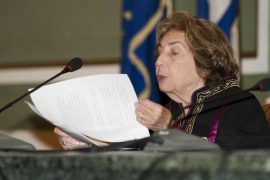 Πέθανε η σπουδαία συγγραφέας Άλκη Ζέη
