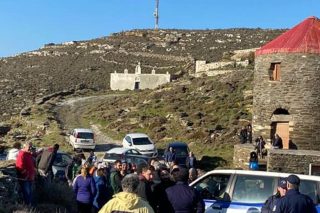 Νέο μπλόκο στις ανεμογεννήτριες στην Τήνο