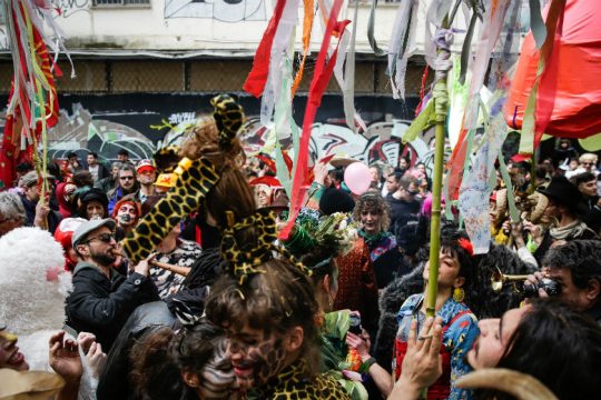 Απόκριες κάτω από την Ακρόπολη με πολλές μουσικές εκδηλώσεις