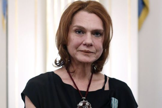 Σάλπισμα για αντίσταση από την Ασλί Ερντογάν