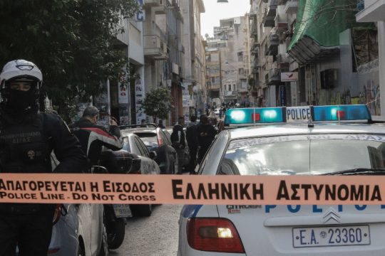 Αιματηρή συμπλοκή στο κέντρο της Αθήνας