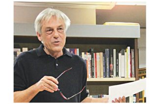Ο θεός είναι ανεύθυνος
