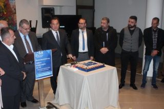 Καλός καλός, αλλά…