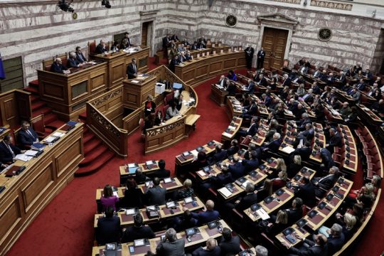 Η… 13η σύνταξη χρηματοδοτεί τις μικρές «αυξήσεις»