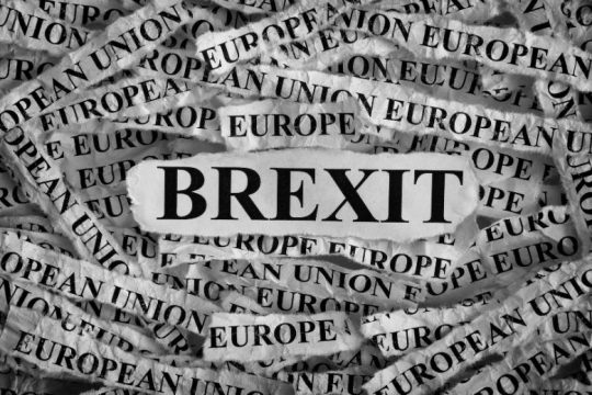 Brexit: Τα πρωτοσέλιδα του βρετανικού Τύπου