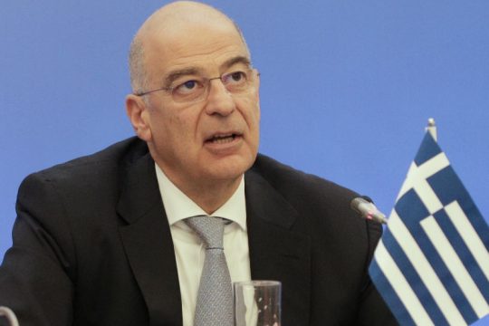 «Όχι σε έναν ανέντιμο συμβιβασμό» απαντά ο Δένδιας στον Τσαβούσογλου