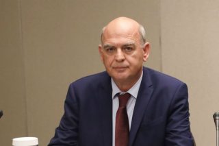To καλοκαίρι, κανονικά, οι εκλογές στην ΕΠΟ