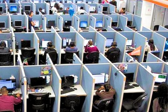Προστασία για εργαζομένους ή νεοφιλελεύθερο εργαλείο συμπίεσης των μισθών;