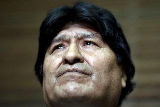 «Mπλοκάρουν» τον Μοράλες και από την Γερουσία