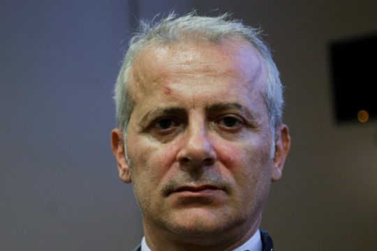 Ο πρόεδρος της ΠΟΑΣΥ στην «πρώτη γραμμή» ειρωνεύεται τους Χιώτες [βίντεο]