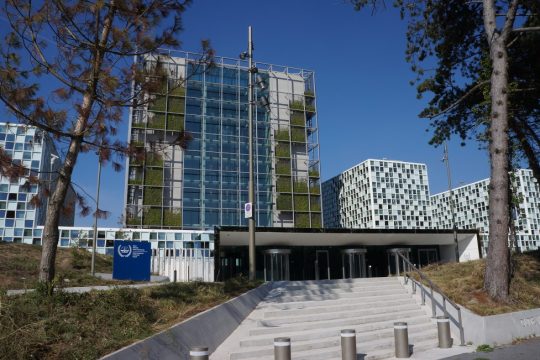 Ερασιτεχνισμοί σε σοβαρά θέματα