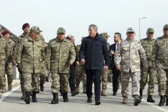 Ρωσικά ΜΜΕ κατηγορούν την Τουρκία για συνεργασία με τζιχαντιστές στη Συρία