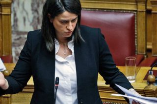 Απόφαση-σφήνα για την Κεραμέως από το ΣτΕ