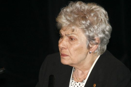Έφυγε από τη ζωή η ποιήτρια Κική Δημουλά