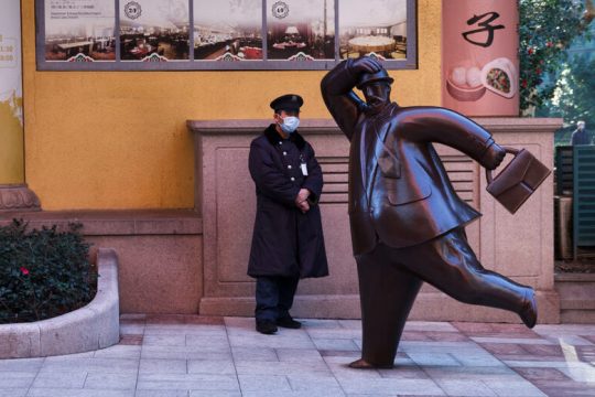 Το Πεκίνο επανεκκινεί και… θυμώνει με τη Wall Street Journal