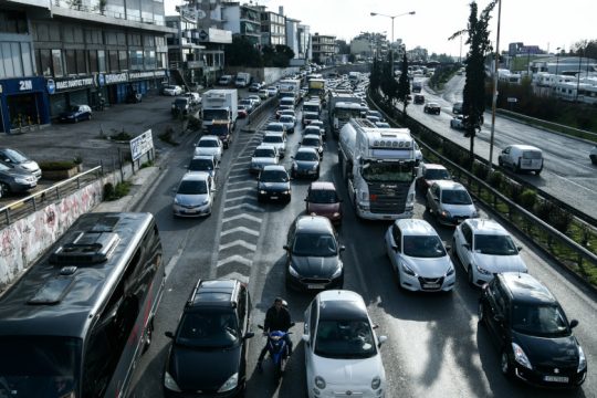 Μεγάλο μποτιλιάρισμα στον Κηφισό λόγω τροχαίου