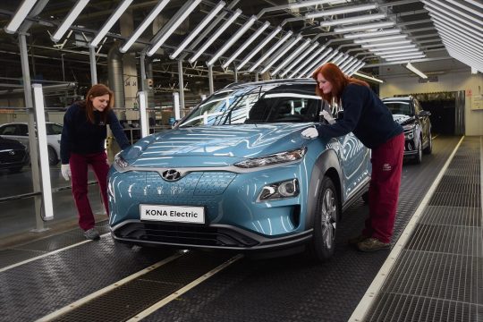 Τριπλασιασμός διαθεσιμότητας για Kona Electric