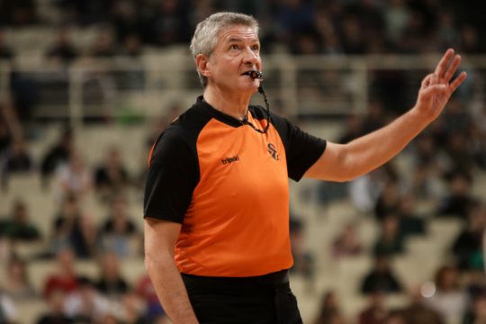 Euroleague: Αγώνες εκτός Ελλάδας εάν γίνει ξανά επίθεση σε διαιτητές