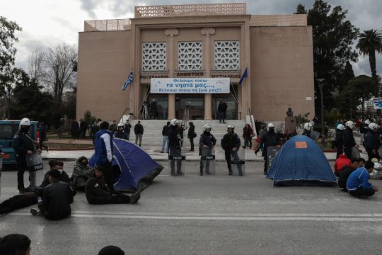 «Άρωμα» προβοκάτσιας στη Μόρια 
