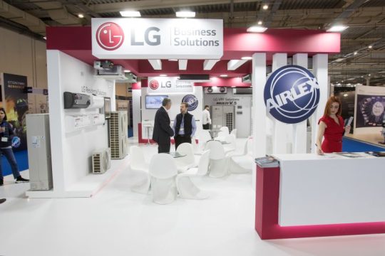 Η LG παρουσίασε το πλήρες portfolio των λύσεων κλιματισμού της εταιρείας στην Climatherm Energy 2020