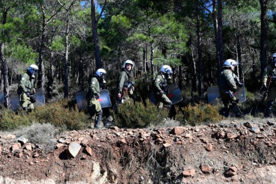Καταγγελία Περιφερειακού Συμβούλου για την αστυνομική βία στη Λέσβο