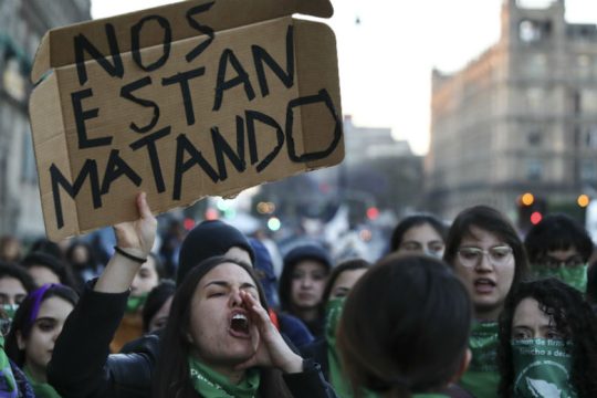 Κλείνουν τα μάτια οι αρχές του Μεξικού στις γυναικοκτονίες
