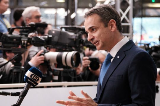 Σε προσφυγικό, ανάπτυξη και αγρότες εστίασε ο πρωθυπουργός