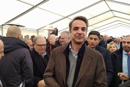 «Γαλάζιος σίφουνας» στην Κρήτη ο Κυριάκος