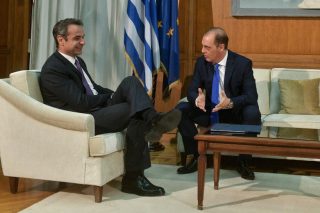 Χέρι χέρι
