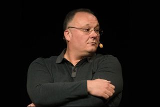 «Η ριζοσπαστική Δεξιά δεν είναι μια ομαλή παθολογία, αλλά μια παθολογική κανονικότητα»